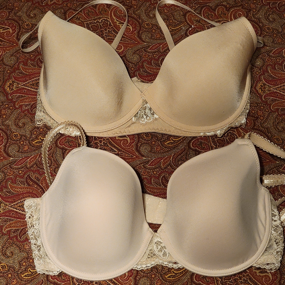 Wacoal Cream Lace-Trim T-Shirt Bras Duo